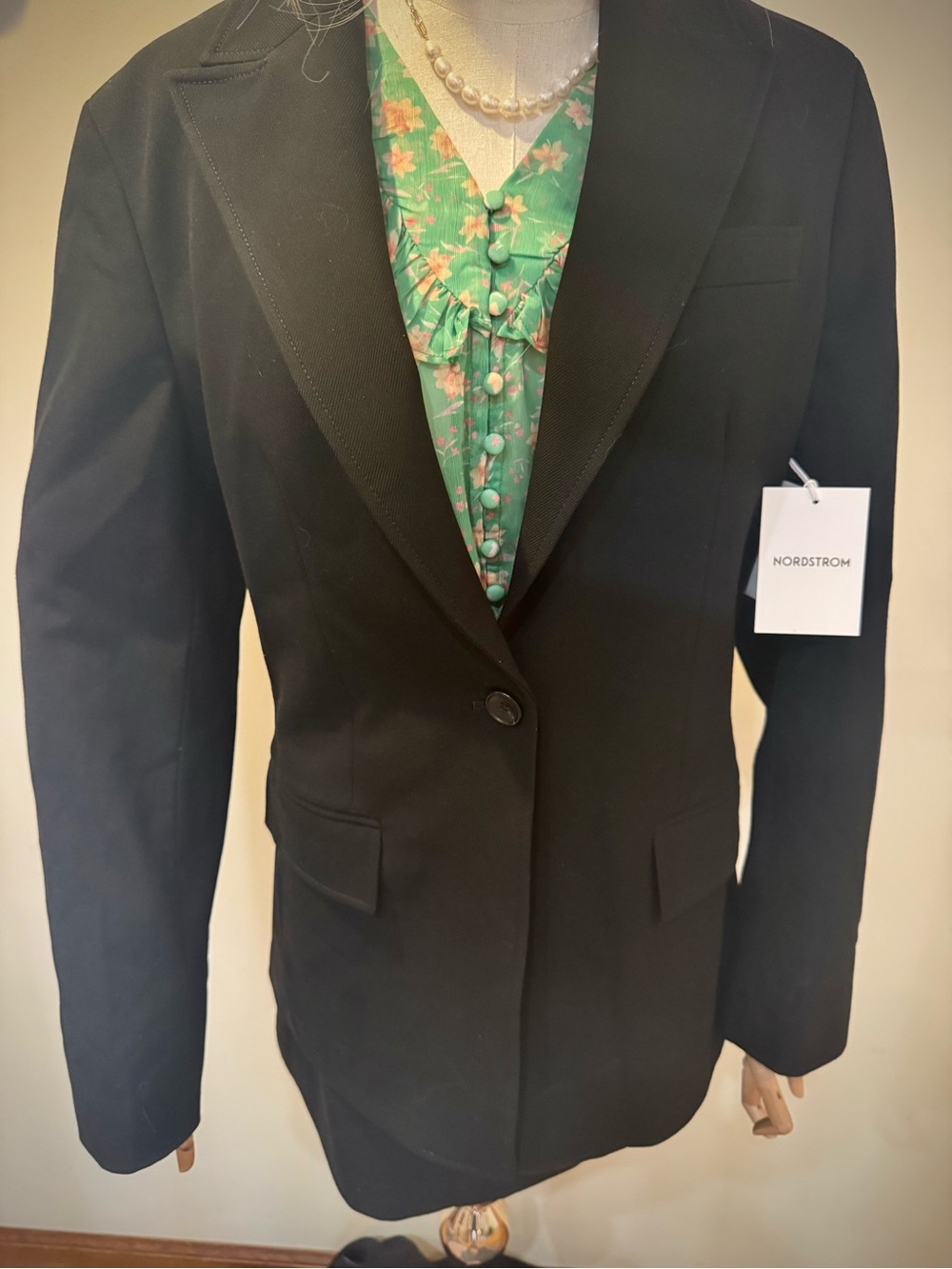 Nordstrom Black Single-Button woman’s blazer